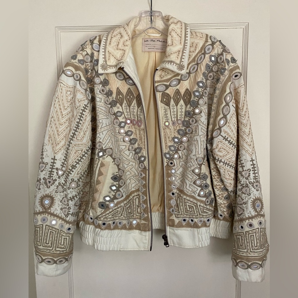 Stunning Embroidered Free People Jacket!!